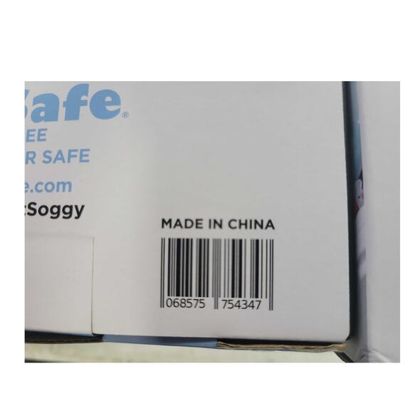 NWT SubSafe Reusable Sandwich Container 2-Pack Food Safe Square Bread Storage - Picture 3 of 3